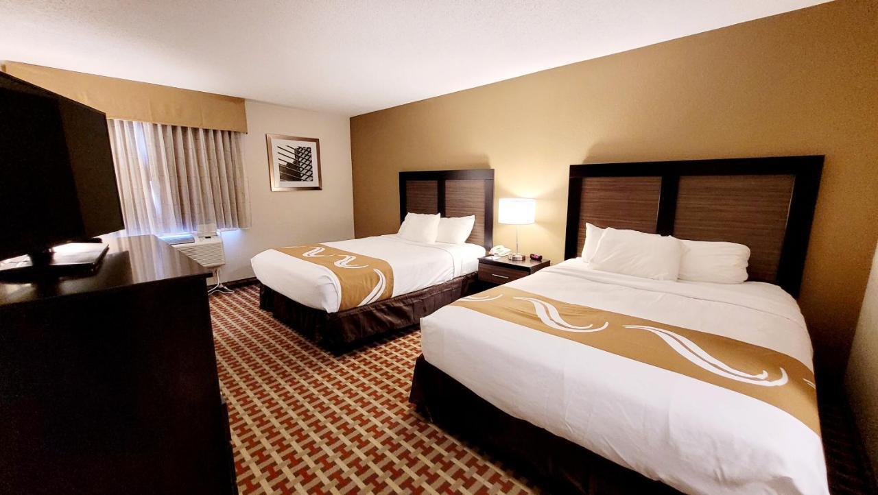 Quality & Hotel 2*