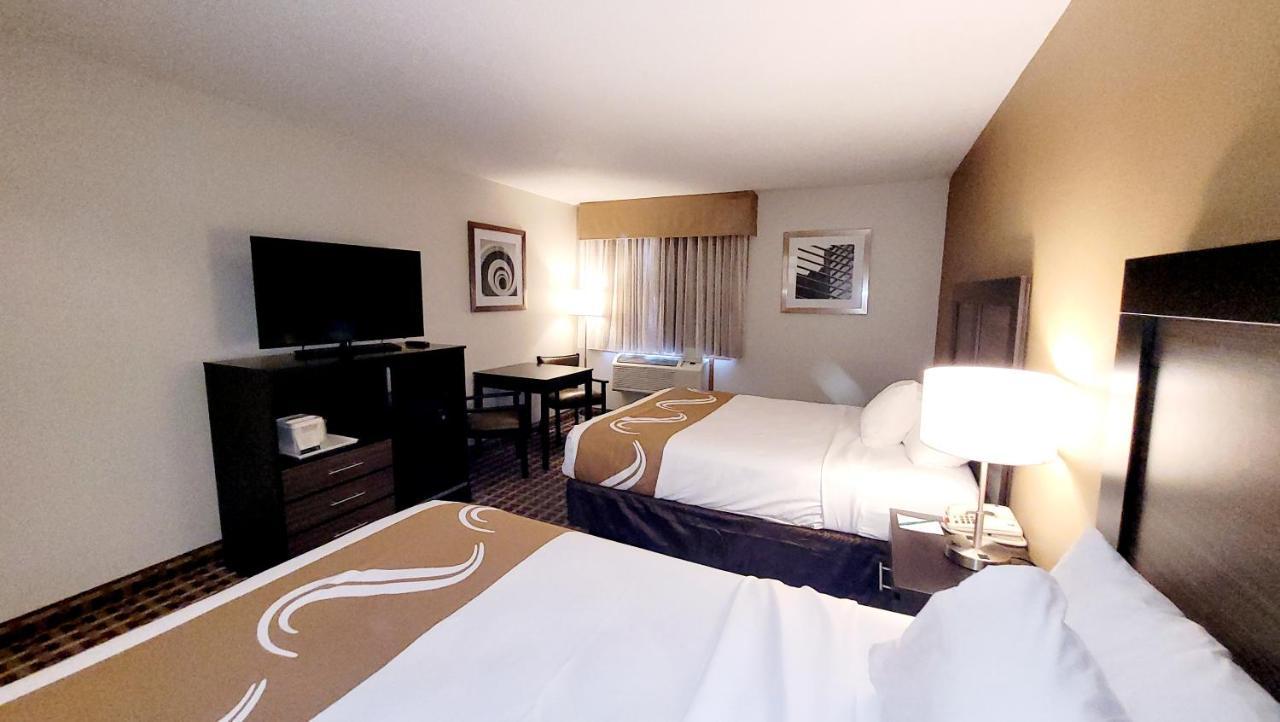 Quality & Hotel