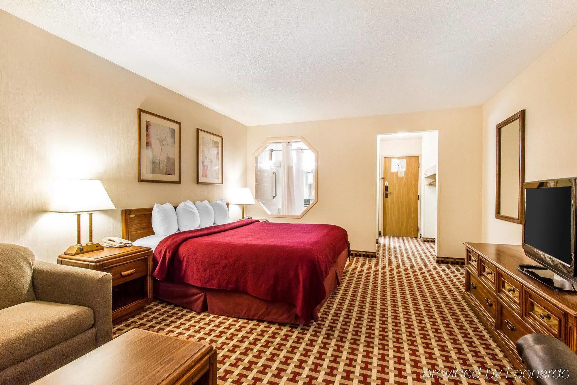 Quality & Hotel 2*